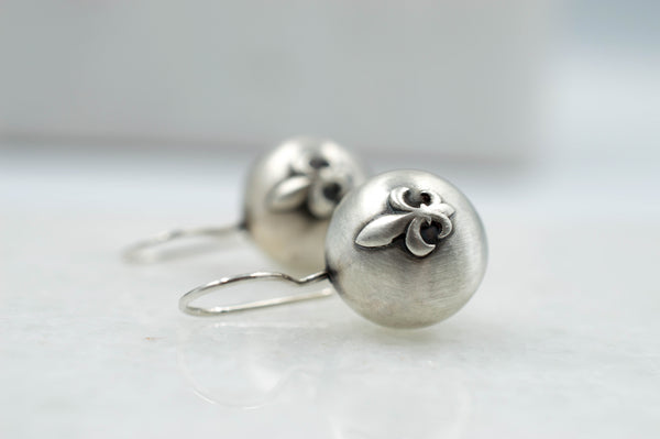 skoularikia monterna