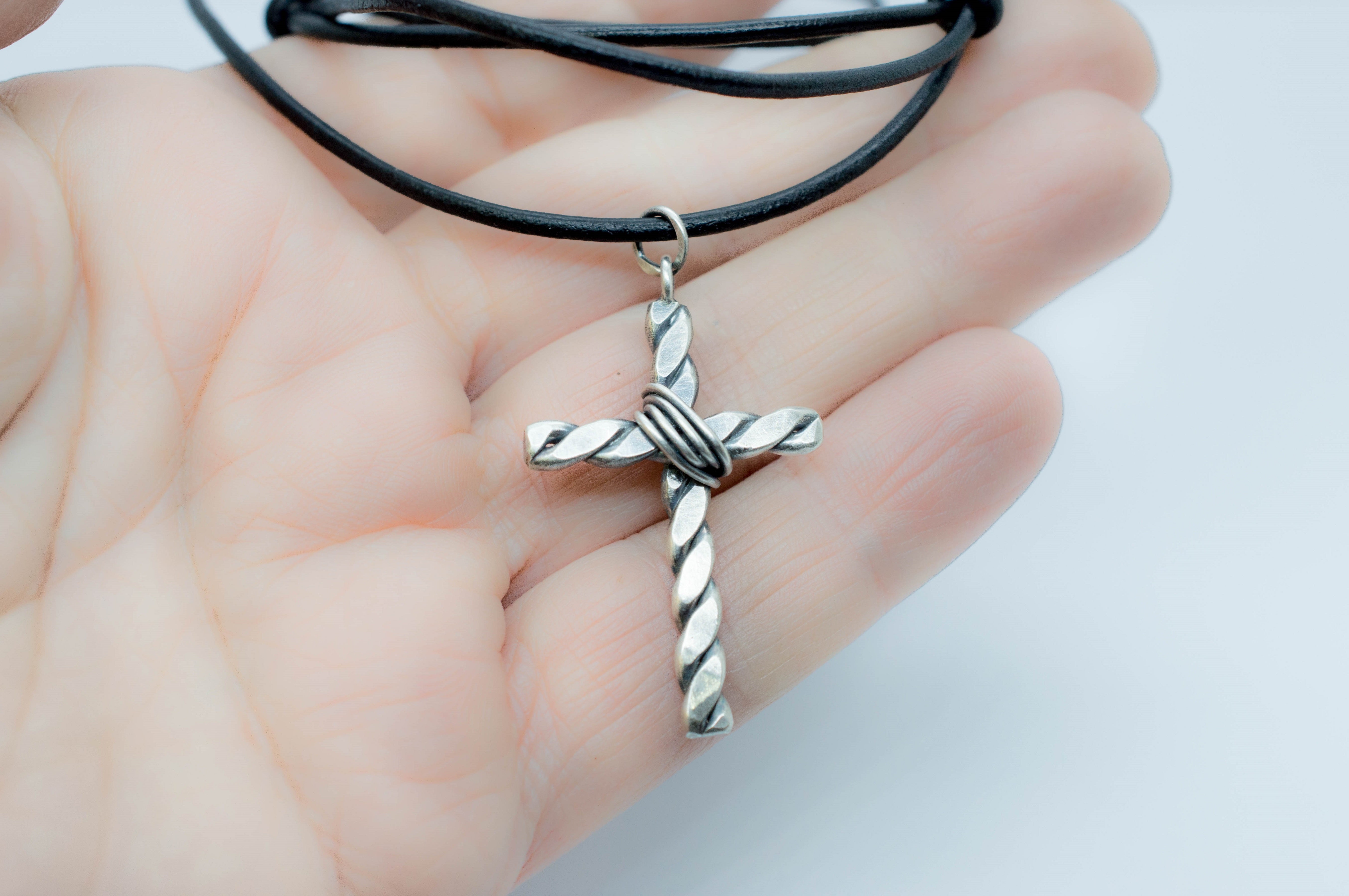 andrikos stabros apo asimi