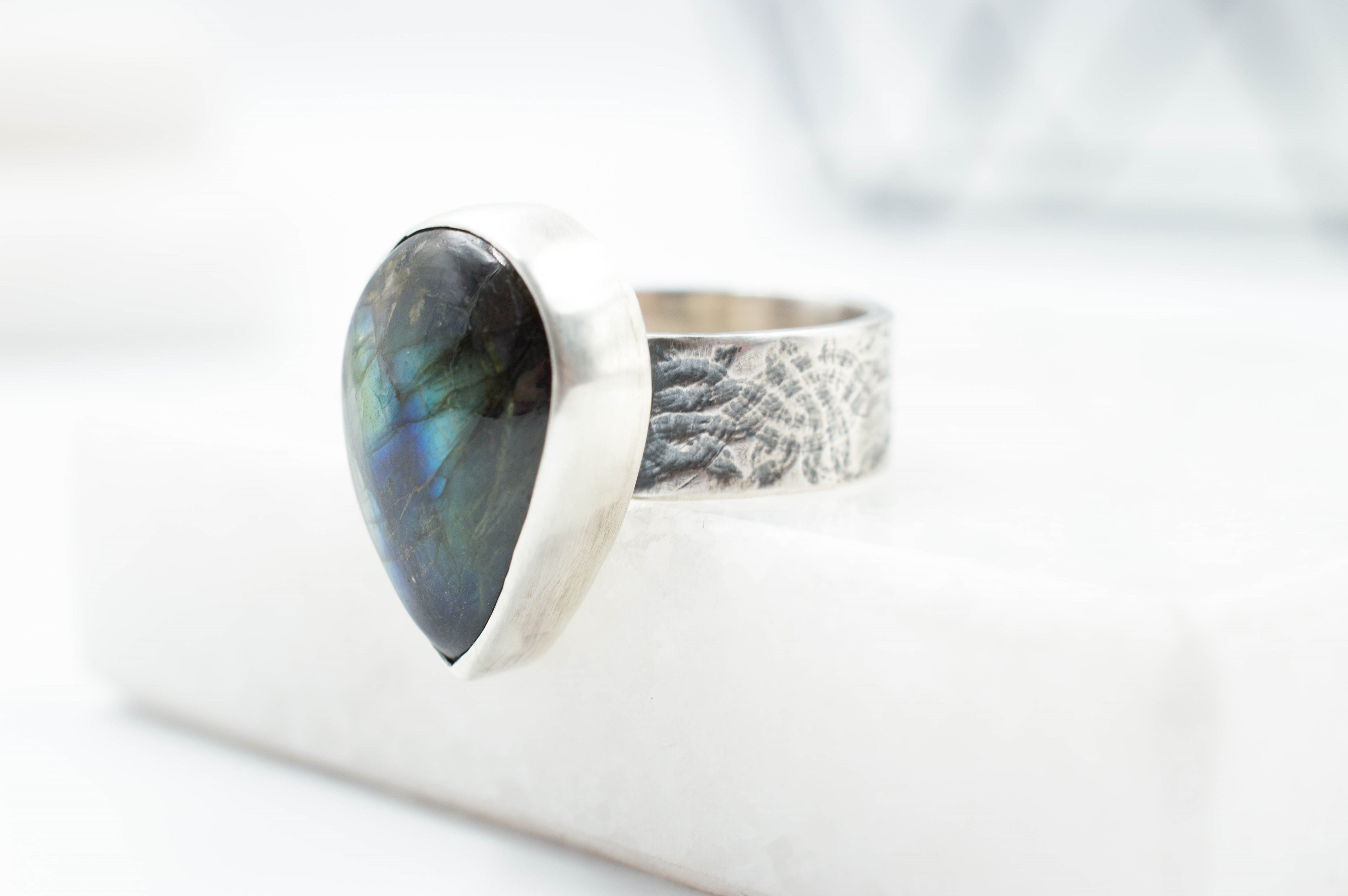 ασημένια δαχτυλίδια