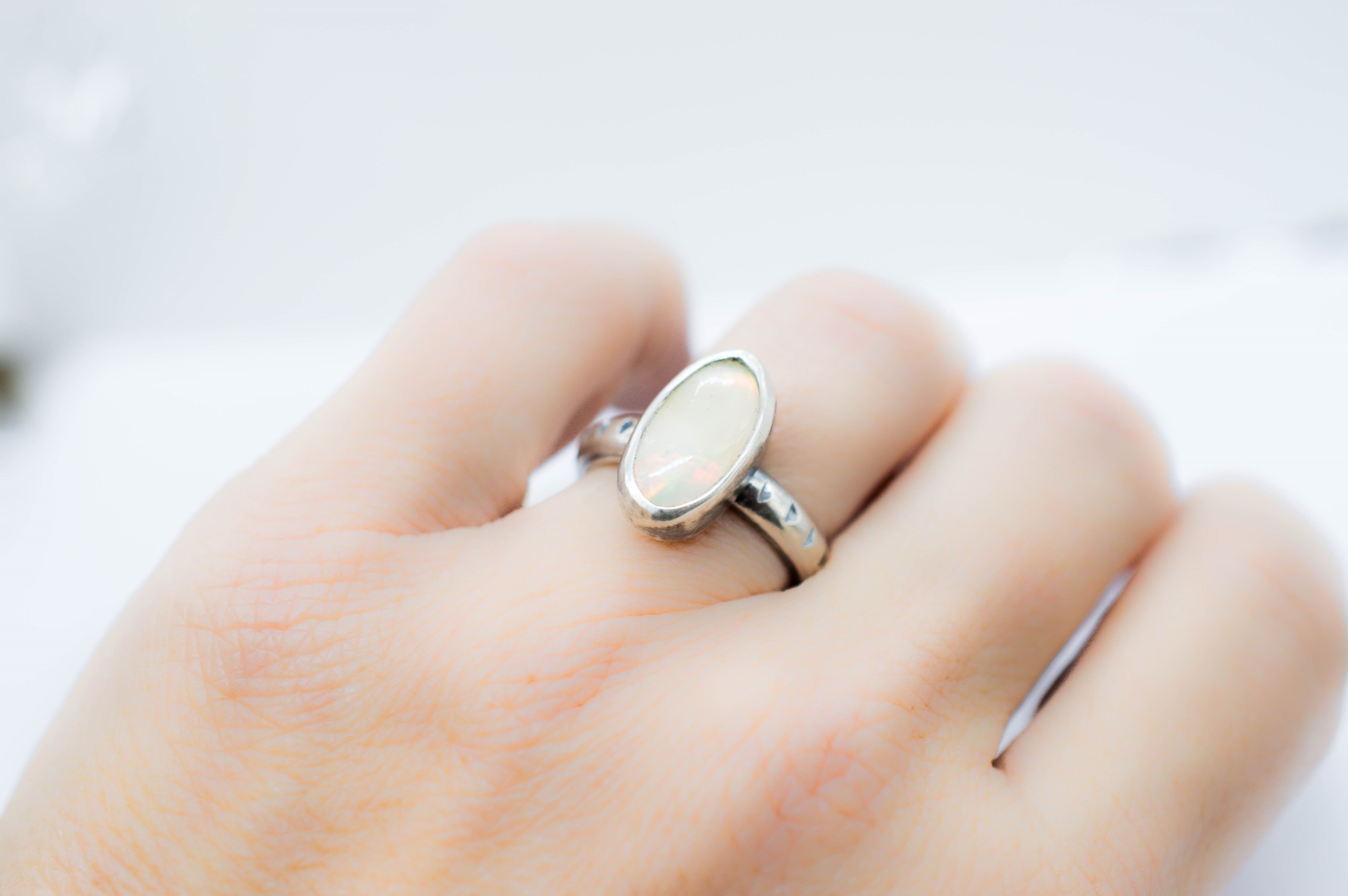 daxtilidia me aspri petra