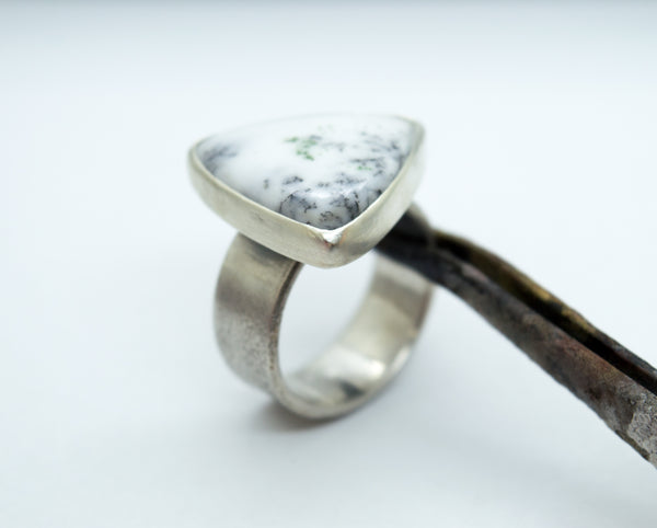 asimenia daxtilidia me petres