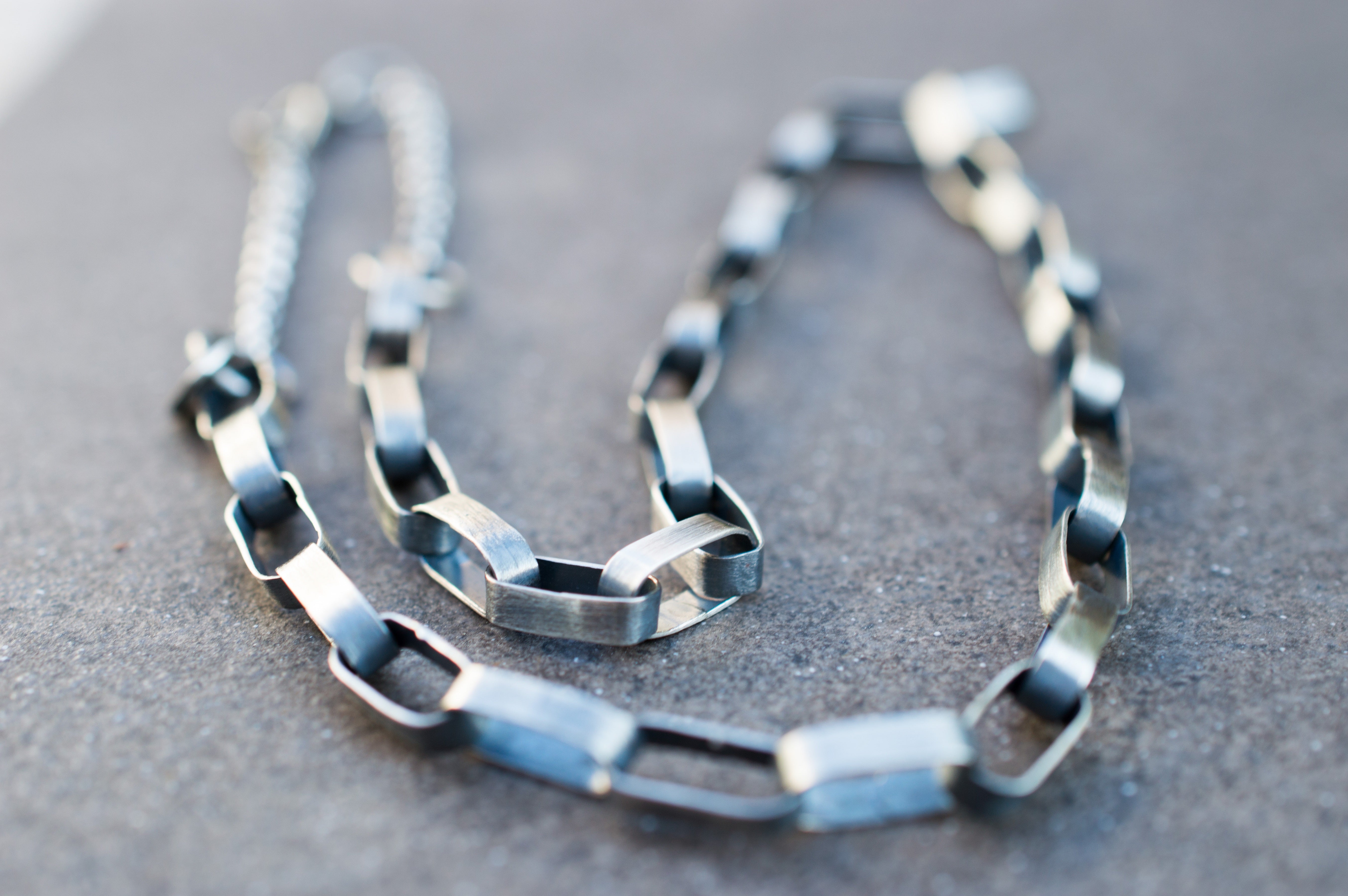 ασημένια αλυσίδα