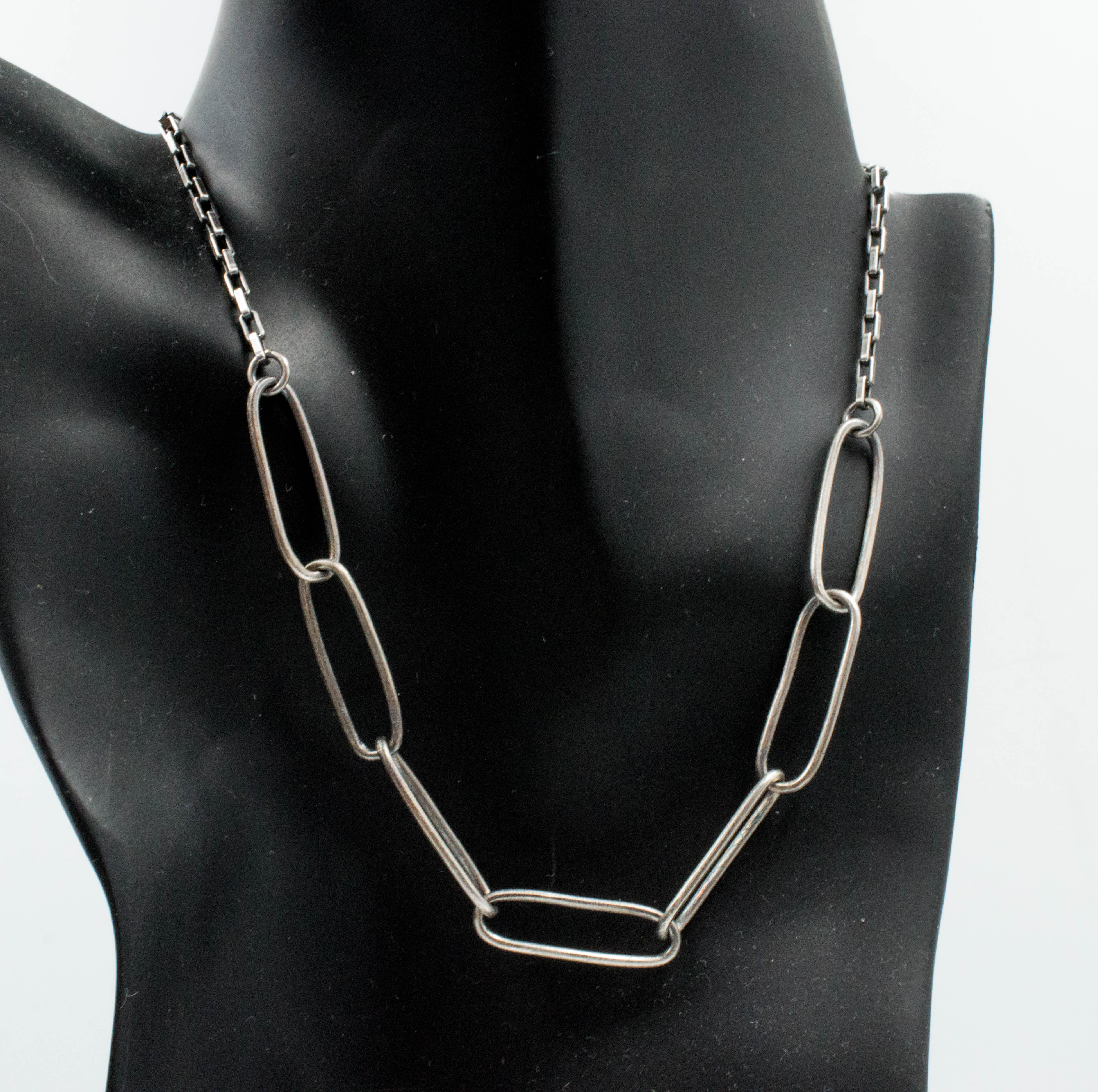 ασημενια αλυσιδα