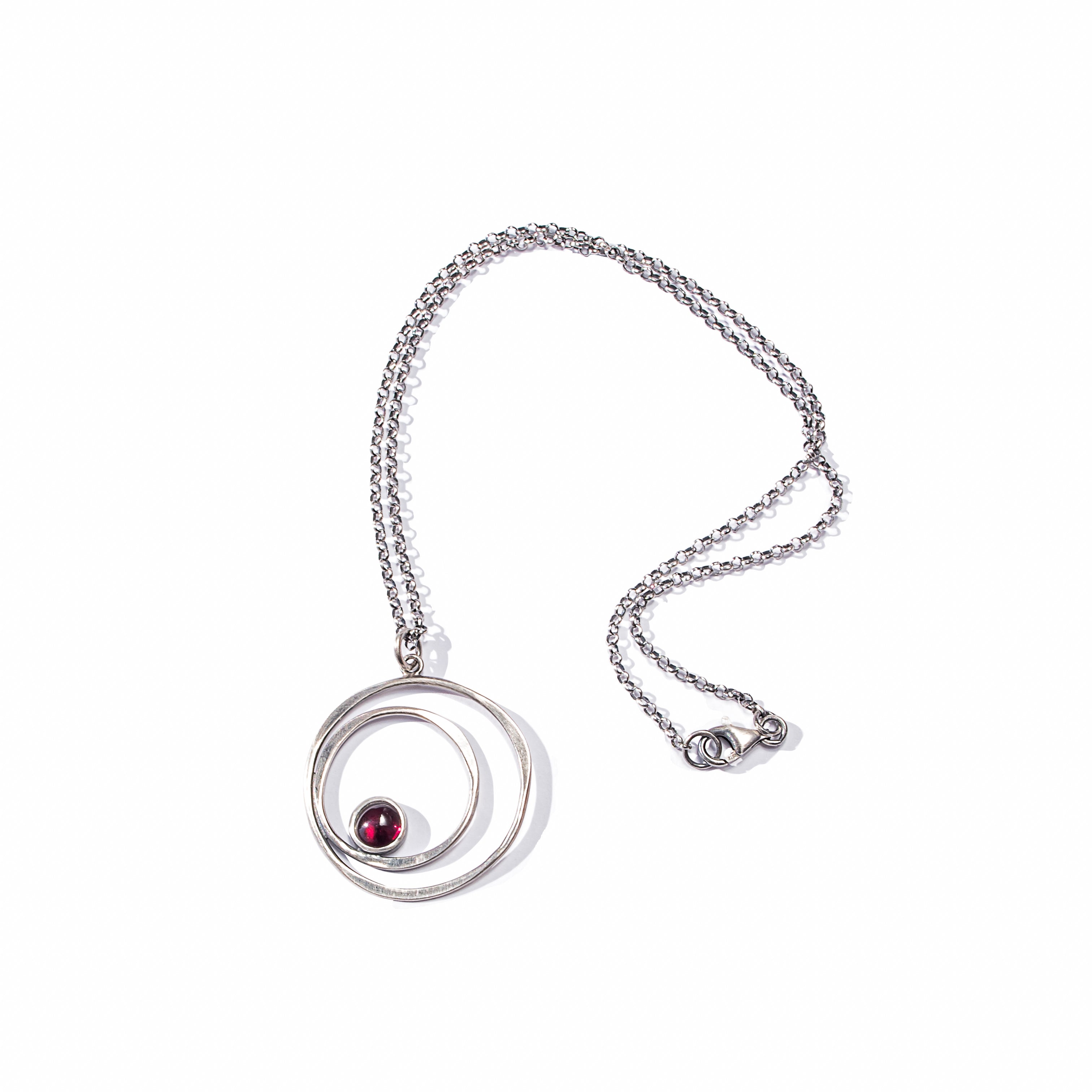 κολιε με γραναδα