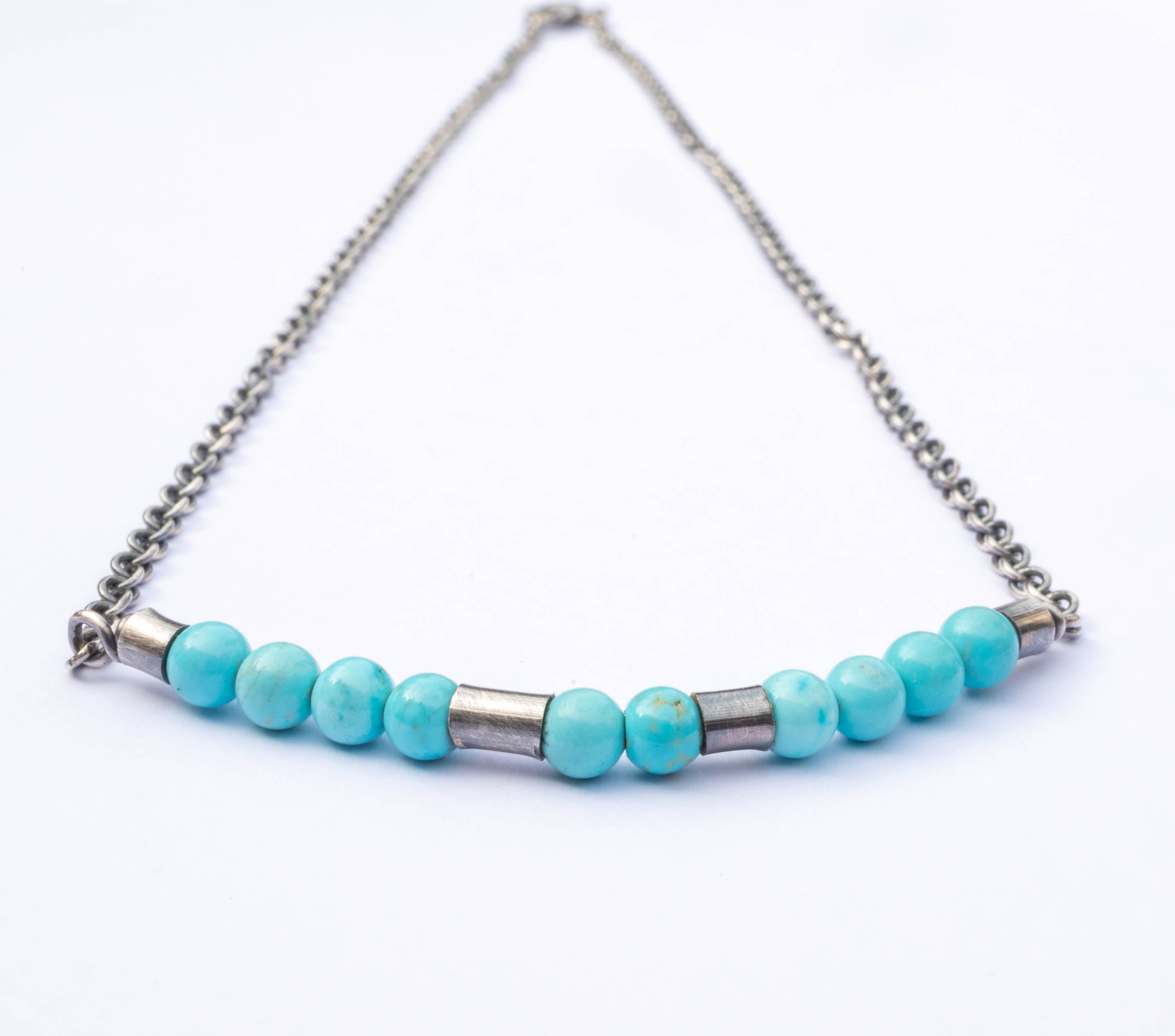 κολιε μπαρα