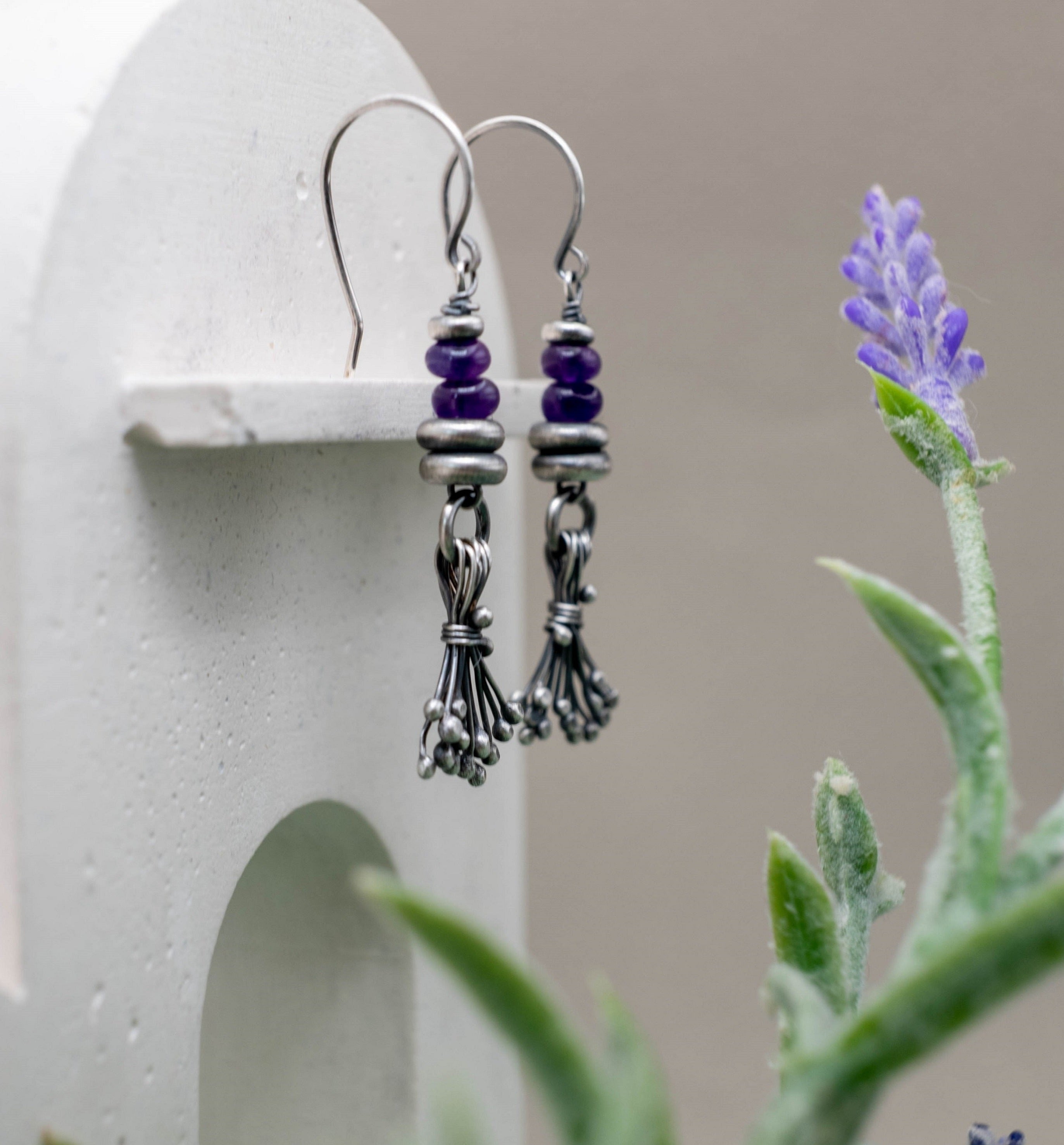 μωβ σκουλαρικια