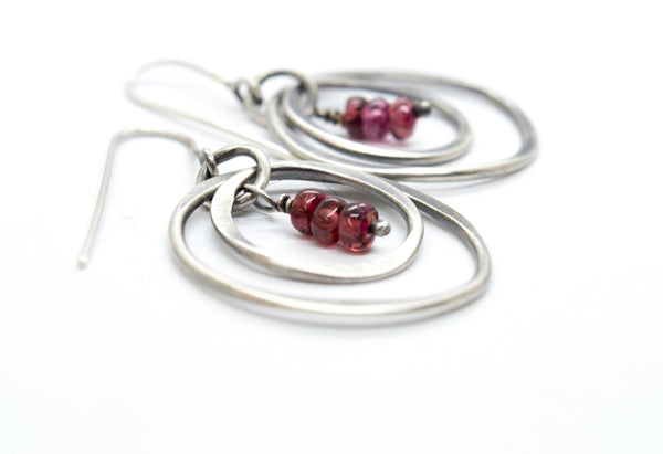 Ασημένια σκουλαρίκια με Red Garnet (Κόκκινο Γρανάτη) - SILVERstro Κοσμήματα
