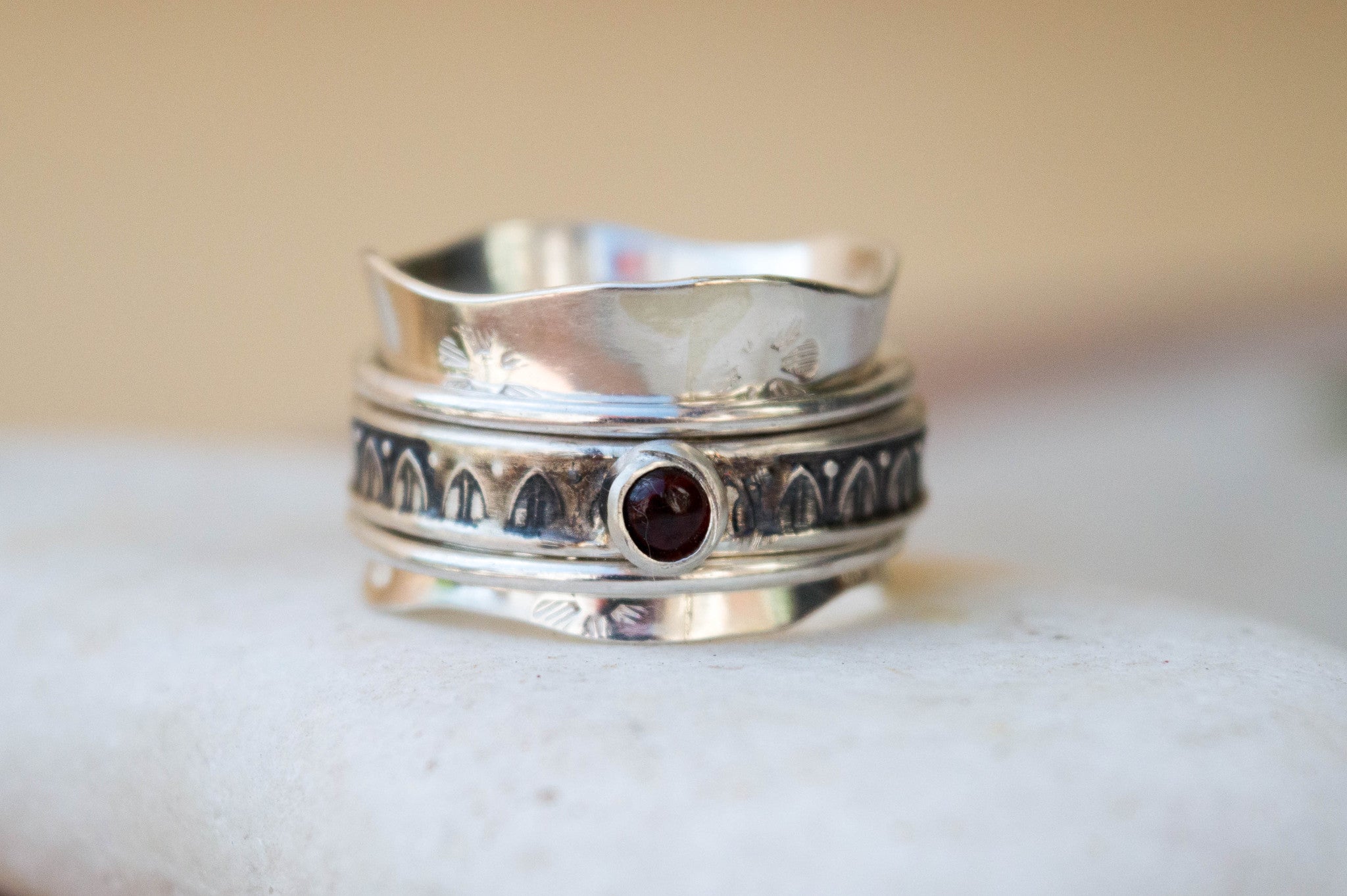 Spinner Δαχτυλίδι Ασήμι 925 με Red Garnet - SILVERstro Κοσμήματα