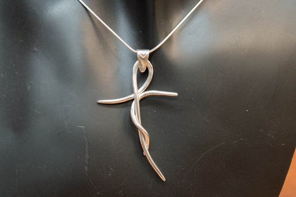 μοντερνος σταυρος