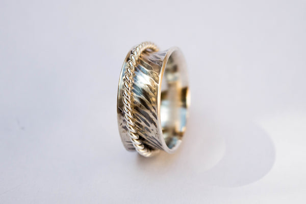 spinner ring